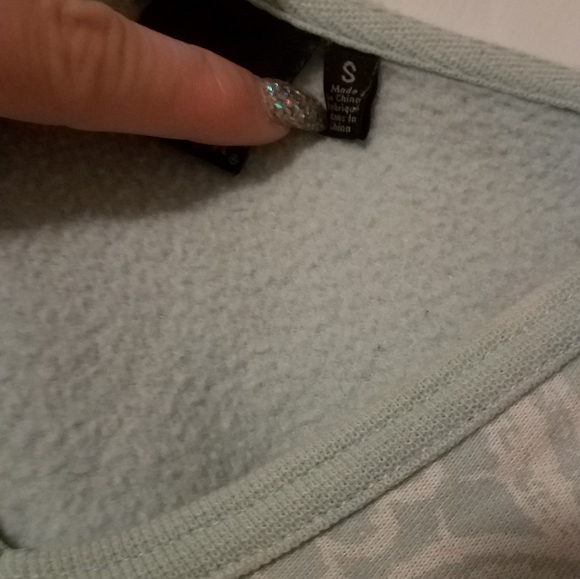 Old school Hurley Hoodie - Picture 3 of 4